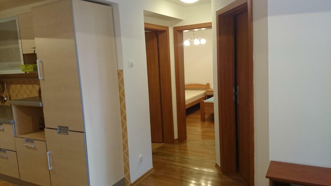 BG Villa, Apartment L Sutomore Esterno foto